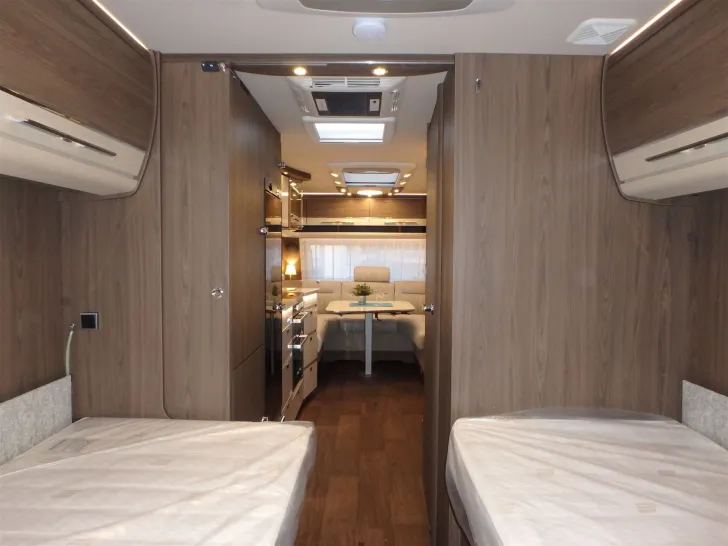 Fahrzeugbild Hymer Eriba Nova S 620 #21