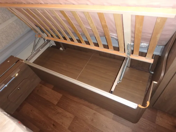 Fahrzeugbild Hymer Eriba Nova S 620 #30