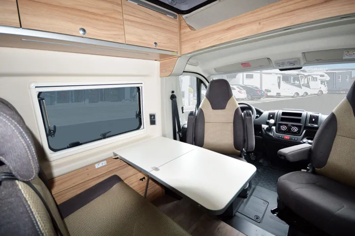Fahrzeugbild Hymer Camper Van Grand Canyon #5